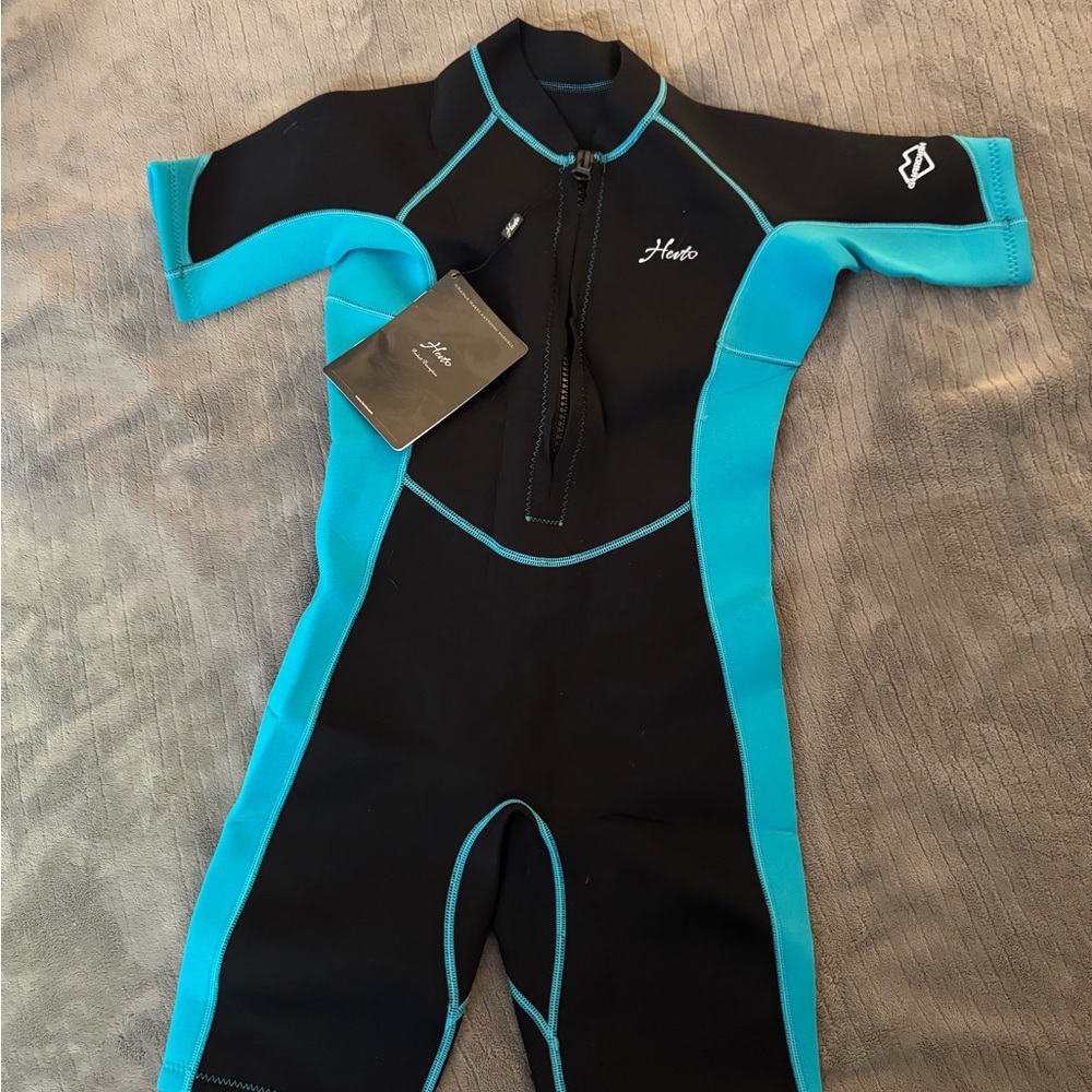 New Hevto Kids 2mm Springsuit - Black and Blue